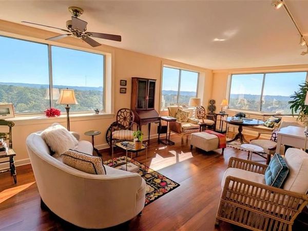 2479 PEACHTREE Road NE, Unit 1417, Atlanta, GA 30305