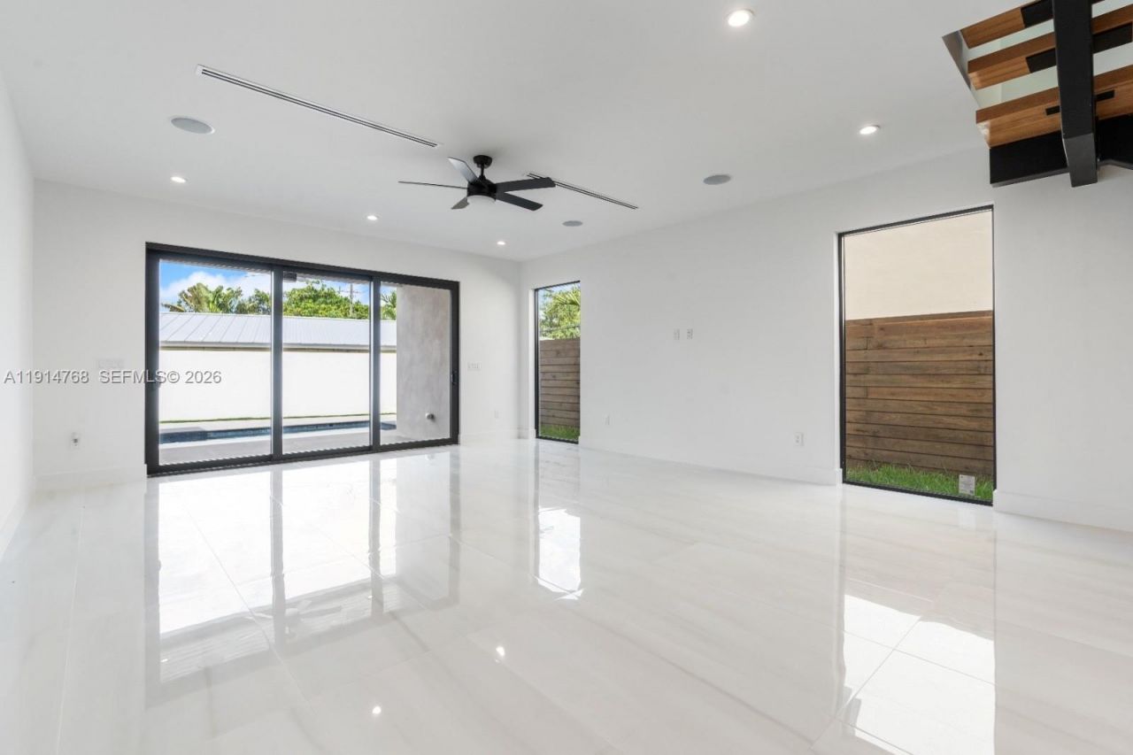 205 NE 17th Ave, Fort Lauderdale, FL 33301 Photo