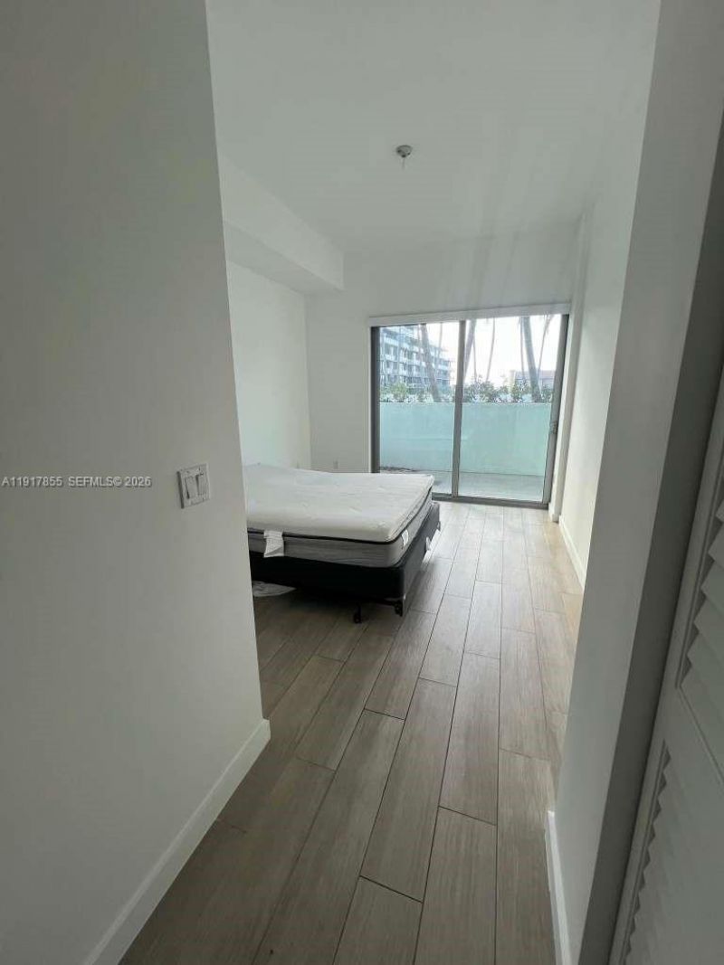 1600 SW 1st Ave, Unit 412, Miami, FL 33129 Photo