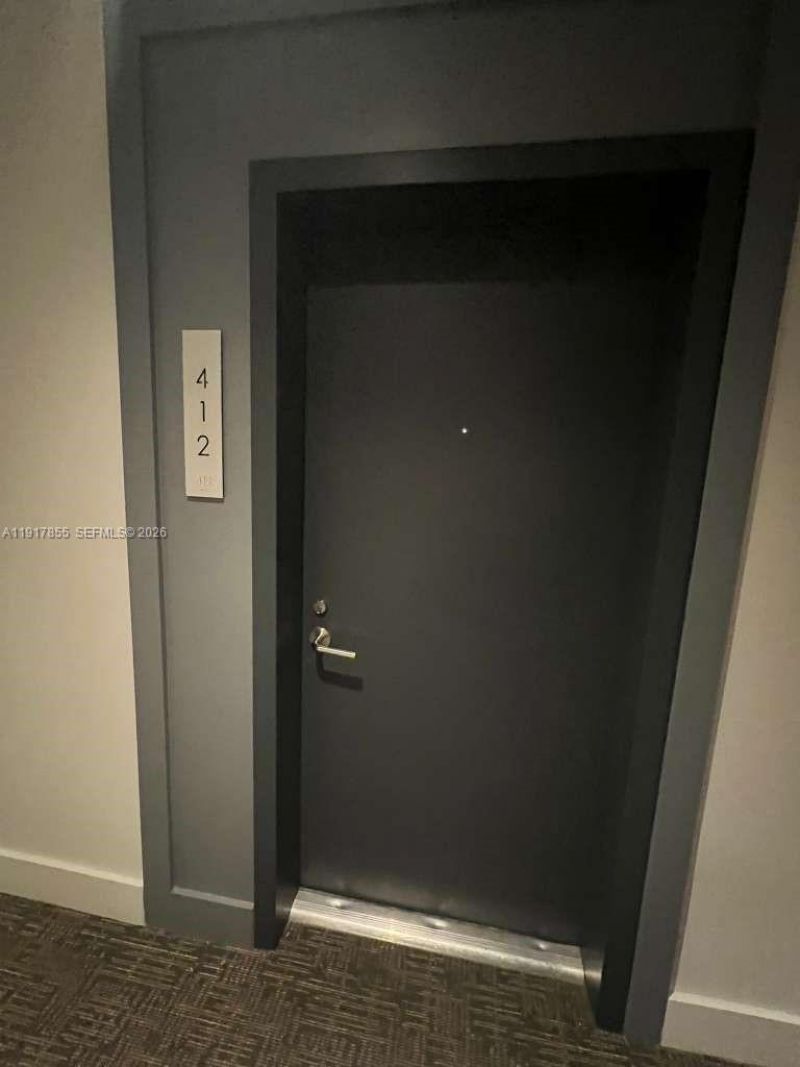 1600 SW 1st Ave, Unit 412, Miami, FL 33129 Photo