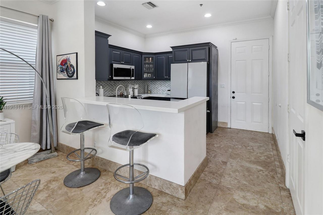 601 NE 11th Ave, Fort Lauderdale, FL 33304 Photo