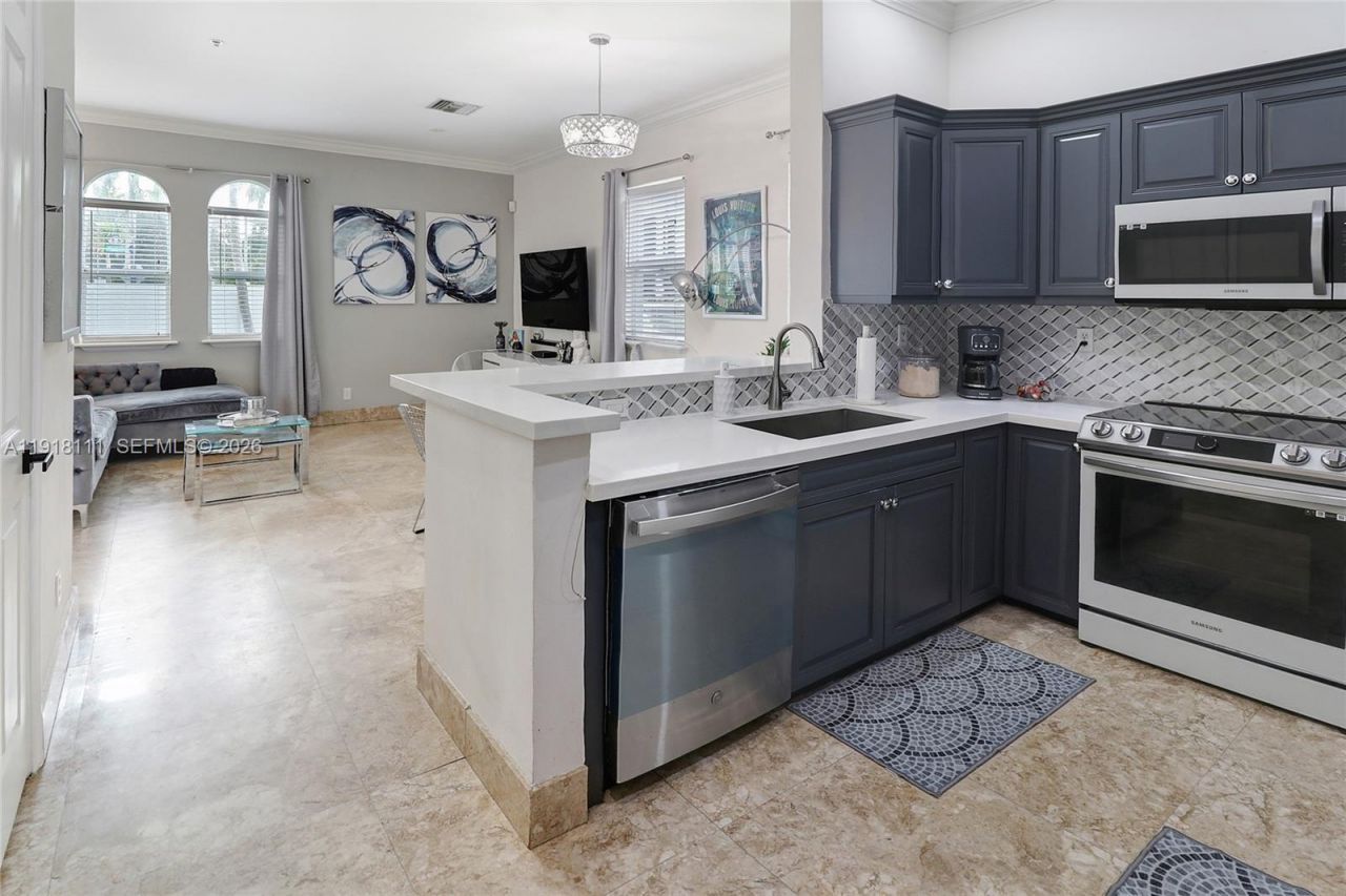 601 NE 11th Ave, Fort Lauderdale, FL 33304 Photo