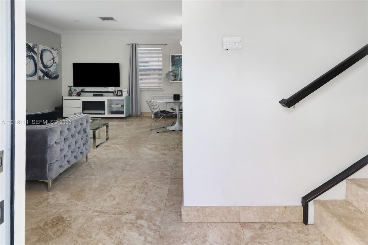 601 NE 11th Ave, Fort Lauderdale, FL 33304 Photo