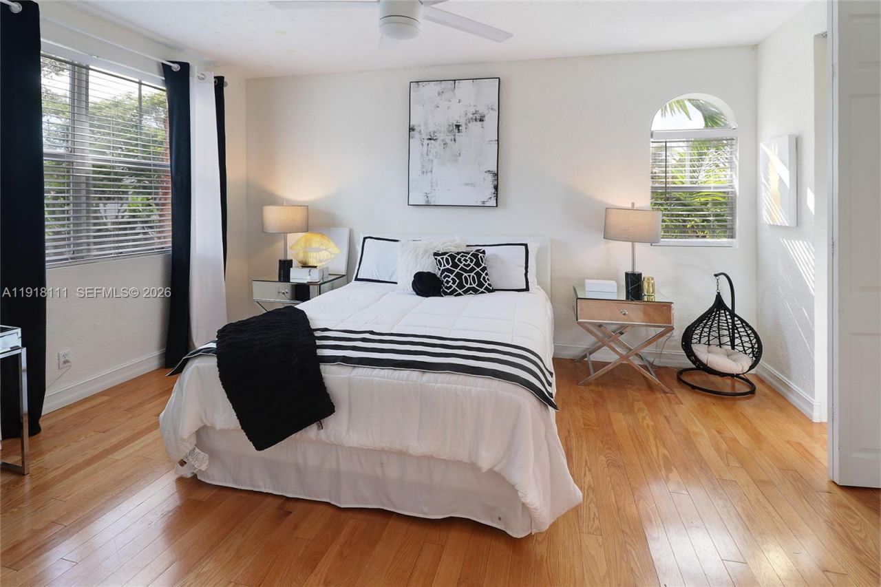 601 NE 11th Ave, Fort Lauderdale, FL 33304 Photo