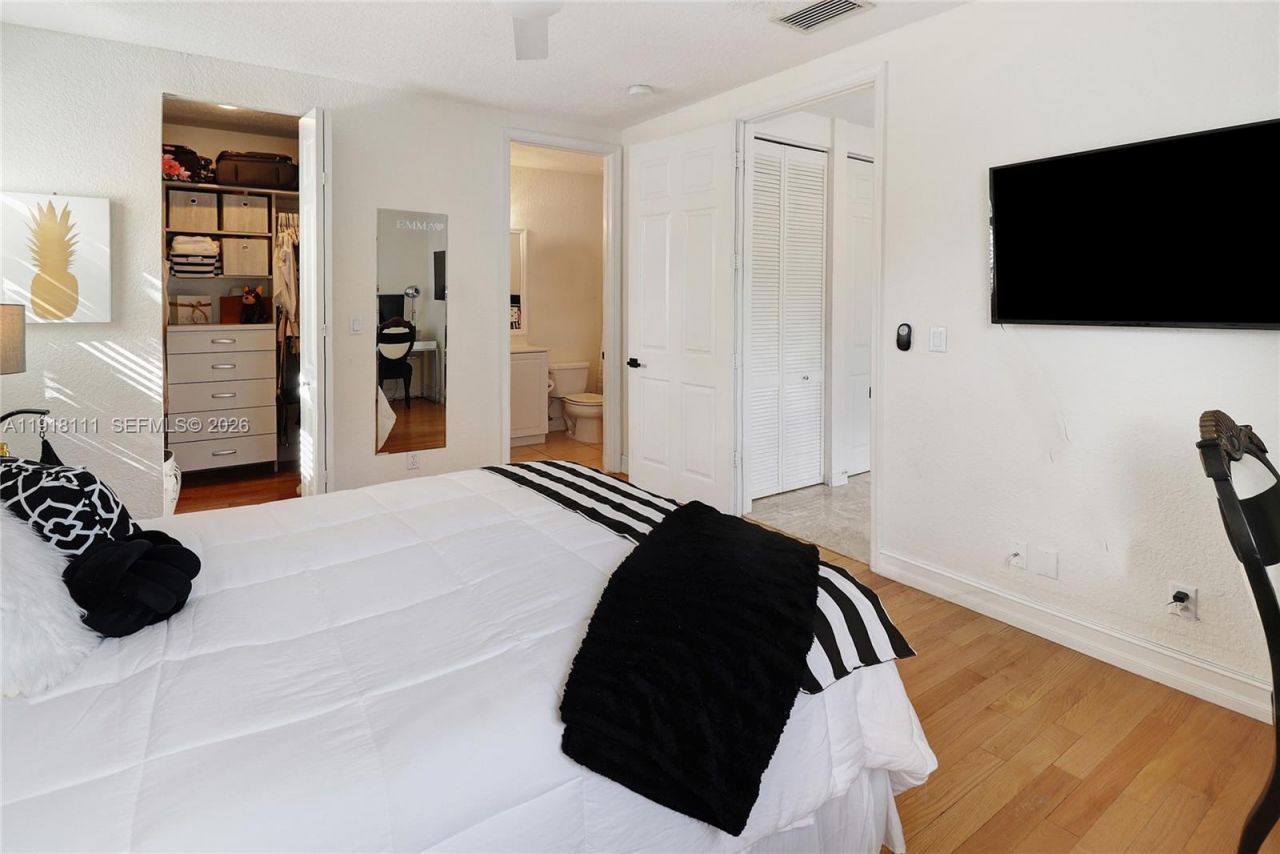 601 NE 11th Ave, Fort Lauderdale, FL 33304 Photo