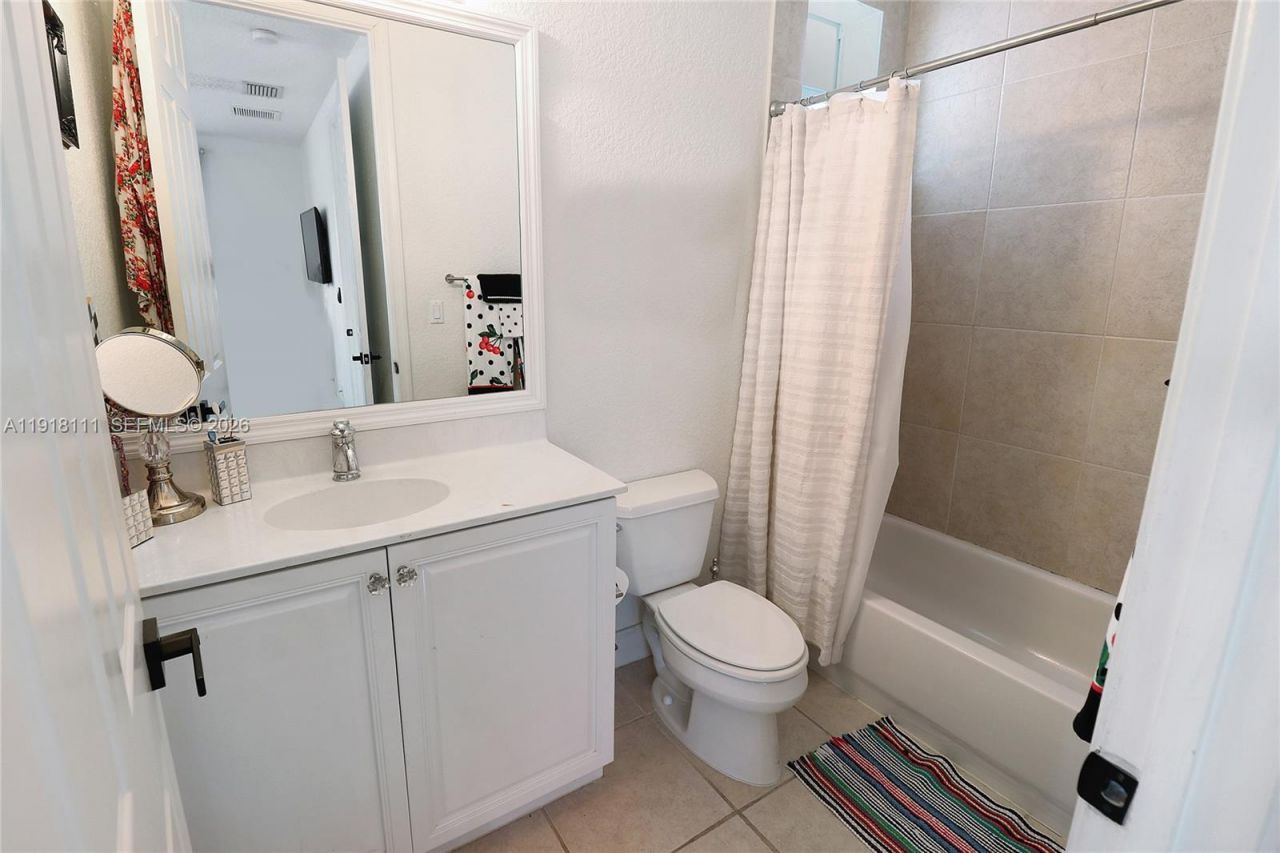 601 NE 11th Ave, Fort Lauderdale, FL 33304 Photo