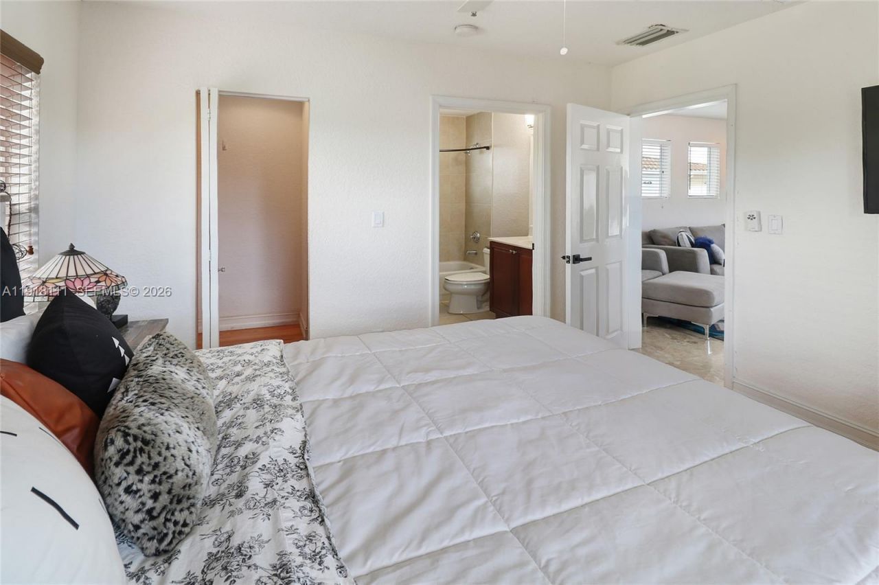 601 NE 11th Ave, Fort Lauderdale, FL 33304 Photo