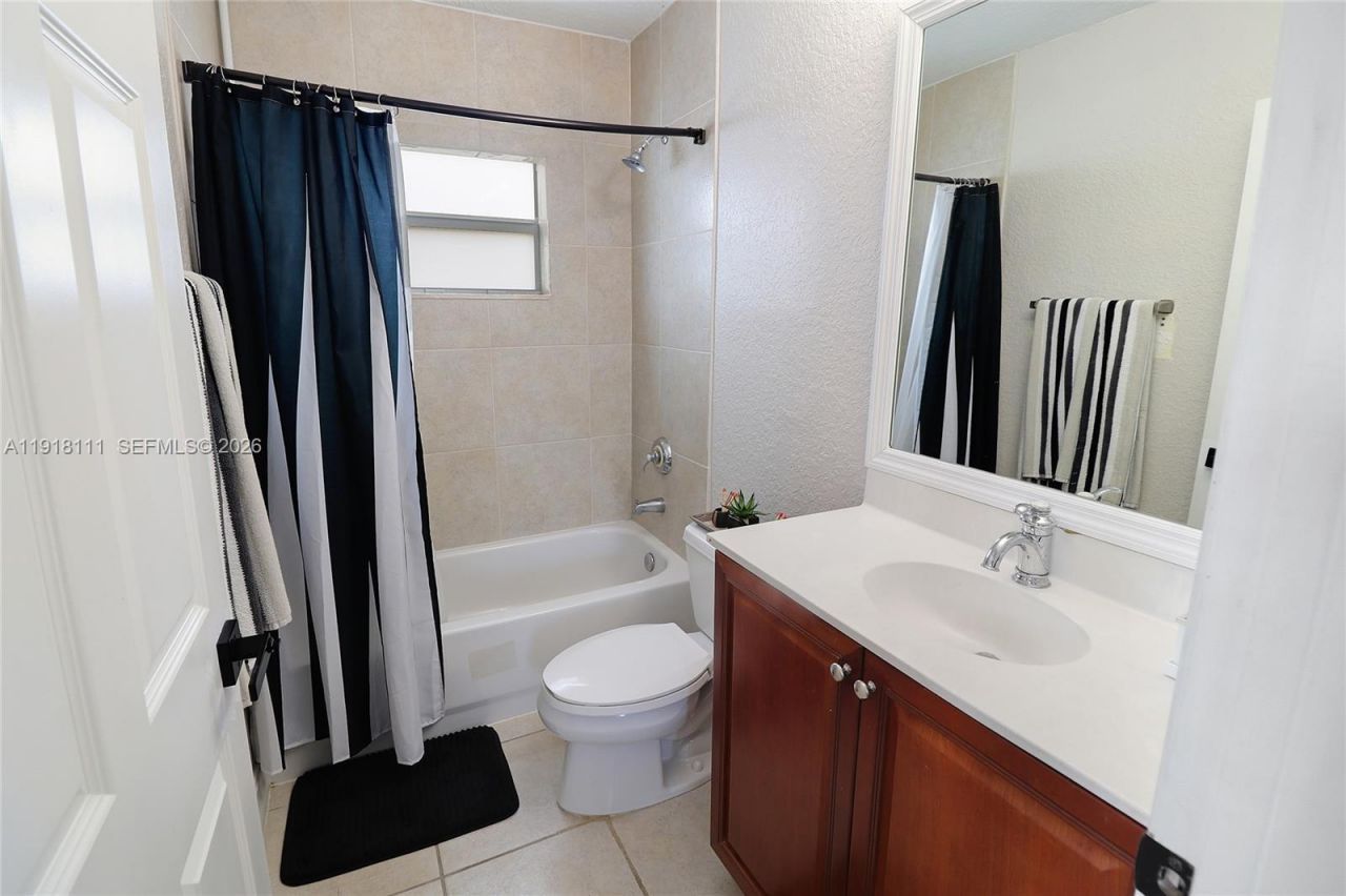 601 NE 11th Ave, Fort Lauderdale, FL 33304 Photo