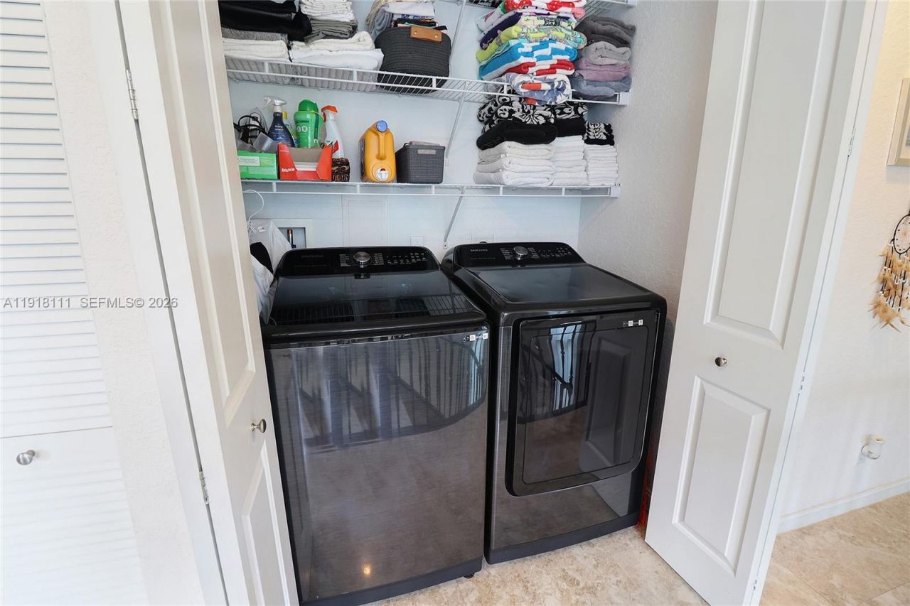 601 NE 11th Ave, Fort Lauderdale, FL 33304 Photo