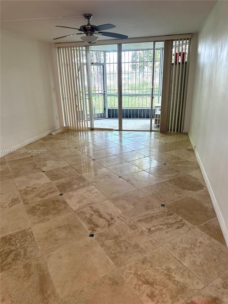 1501 NE 191st St, Unit C118, Miami, FL 33179 Photo