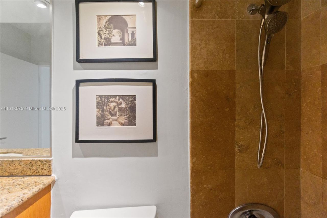 Please Call For Address, Unit 302, Miami Beach, FL 33139 Photo