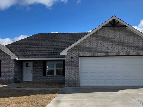 5905 Bluestem Way , Chelsea, OK 74016