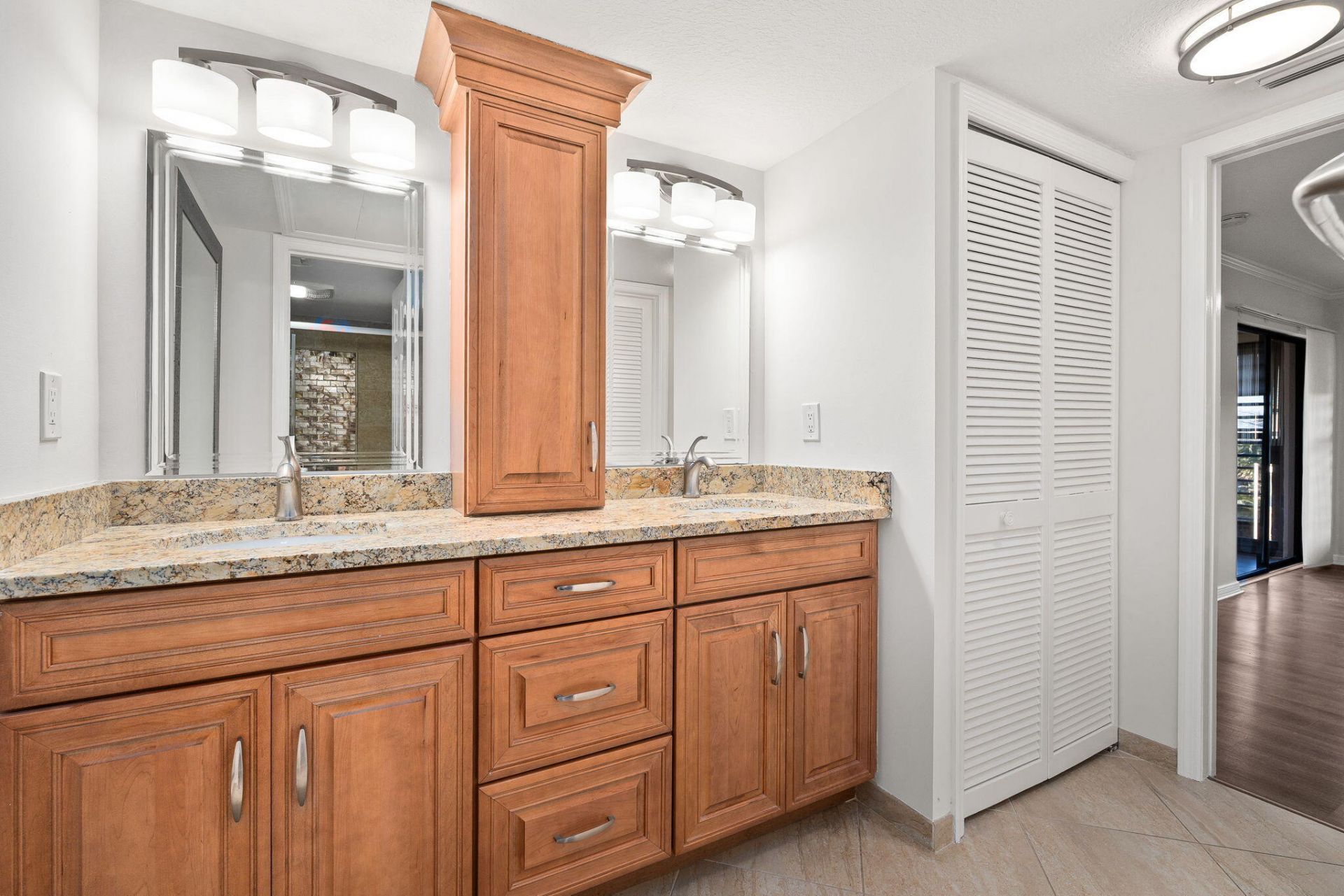 160 SE Saint Lucie Boulevard, Unit 402a, Stuart, FL 34996 Photo