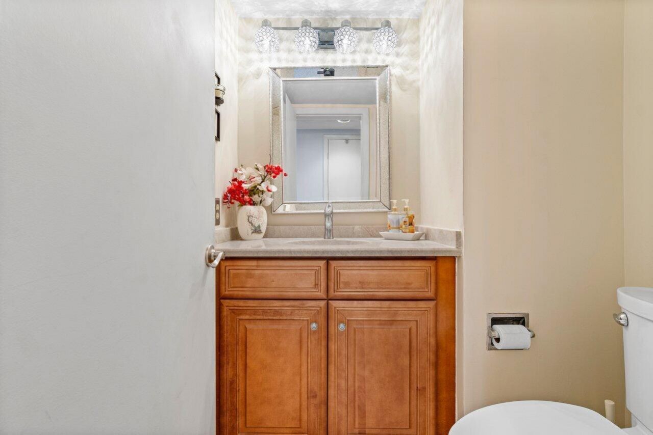 1170 Hillsboro Mile, Unit 302, Hillsboro Beach, FL 33062 Photo