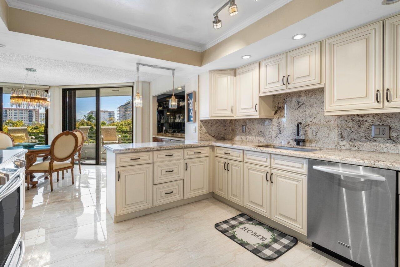 1170 Hillsboro Mile, Unit 302, Hillsboro Beach, FL 33062 Photo