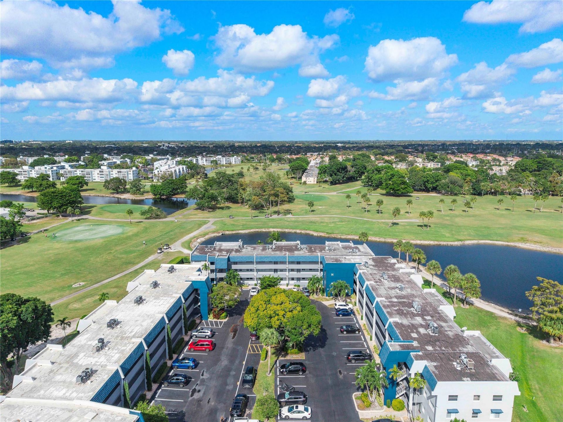 7807 Golf Circle Drive, Unit 211, Margate, FL 33063 Photo