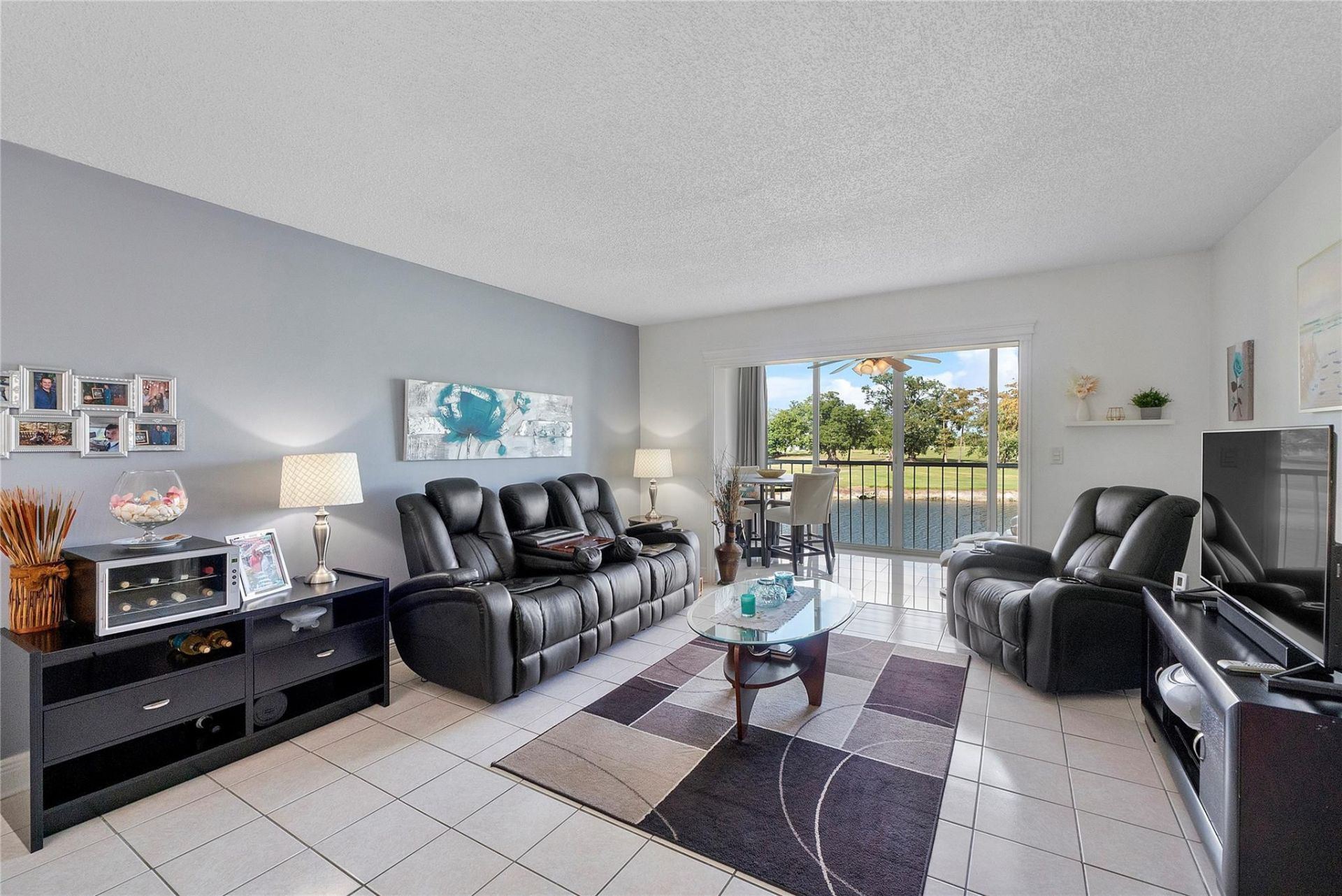 7807 Golf Circle Drive, Unit 211, Margate, FL 33063 Photo