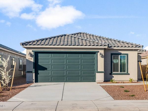 25320 W WEIR Avenue, Buckeye, AZ 85326