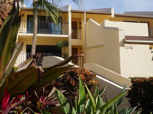 7530 SUNSHINE SKYWAY LANE S, Unit 115, ST PETERSBURG, FL 33711