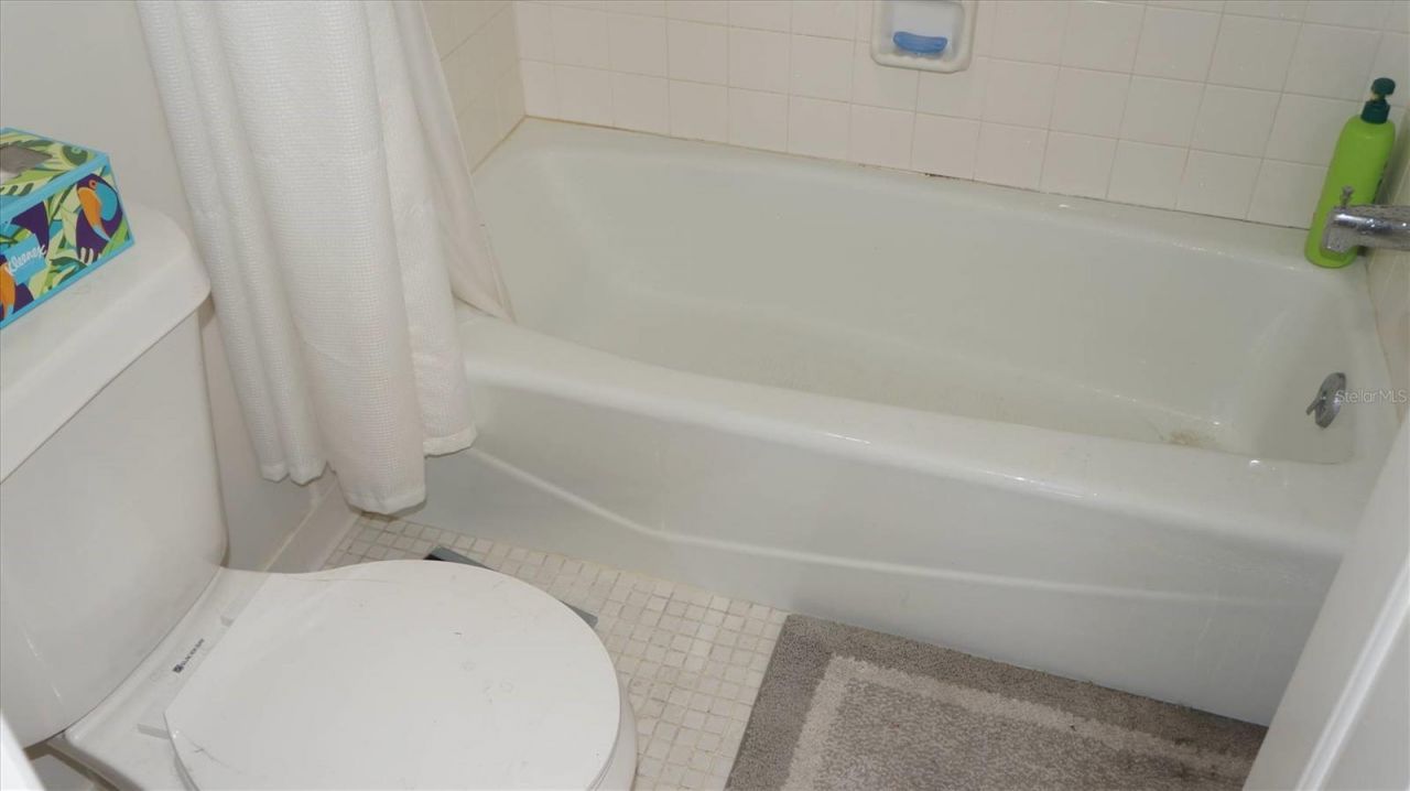 7530 Sunshine Skyway Lane S, Unit 115, Saint Petersburg, FL 33711 Photo