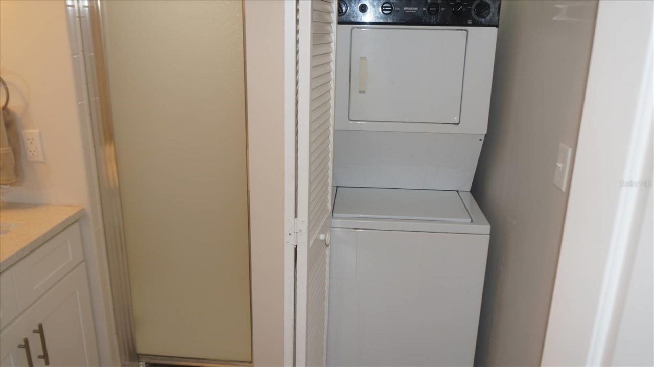 7530 Sunshine Skyway Lane S, Unit 115, Saint Petersburg, FL 33711 Photo