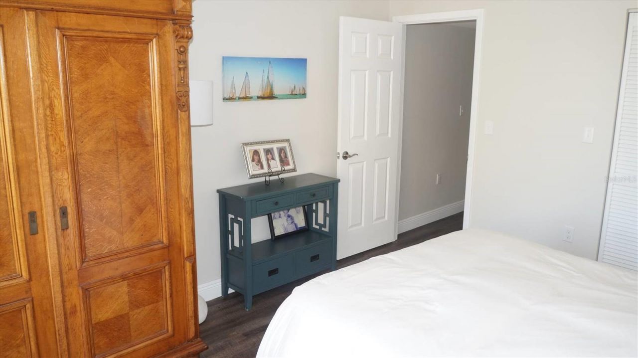 7530 Sunshine Skyway Lane S, Unit 115, Saint Petersburg, FL 33711 Photo