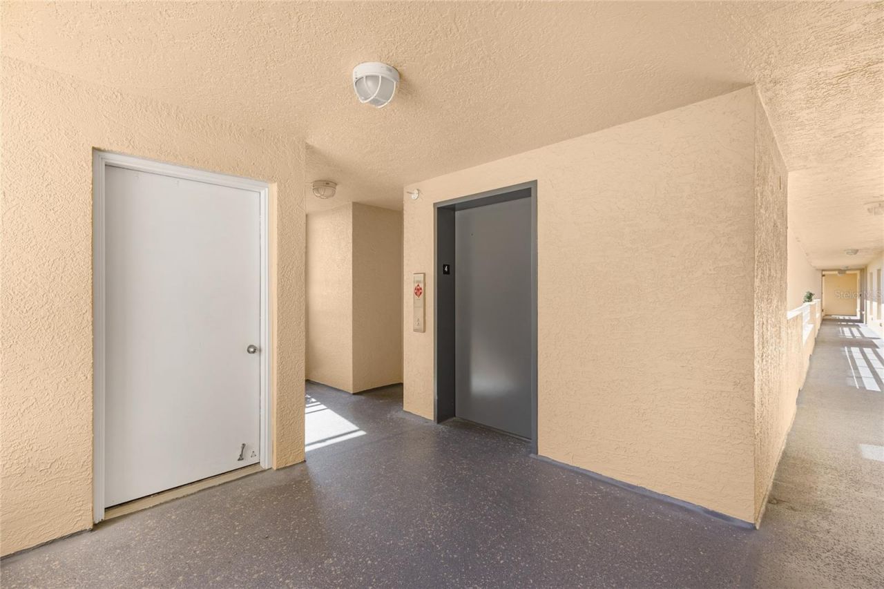 4410 Fairways Boulevard, Unit 406, Bradenton, FL 34209 Photo