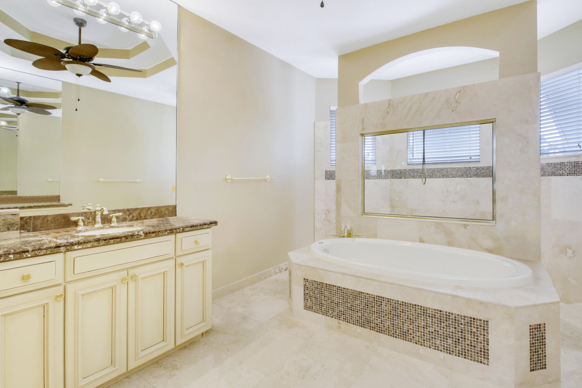 660 SW Yacht Basin Way, Stuart, FL 34997 Photo