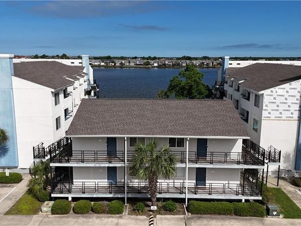 1490 HARBOR Drive, Unit 113, Slidell, LA 70458