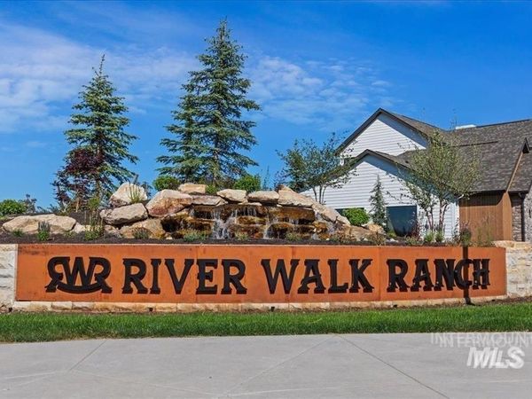 781 Watkins St, Middleton, ID 83644