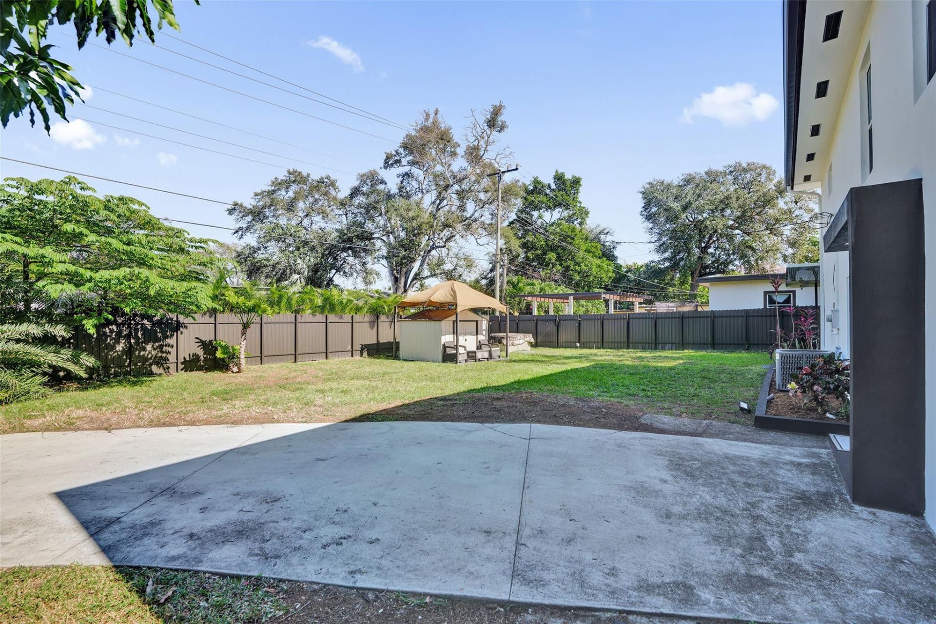 701 NE 164th Street, Miami, FL 33162 Photo