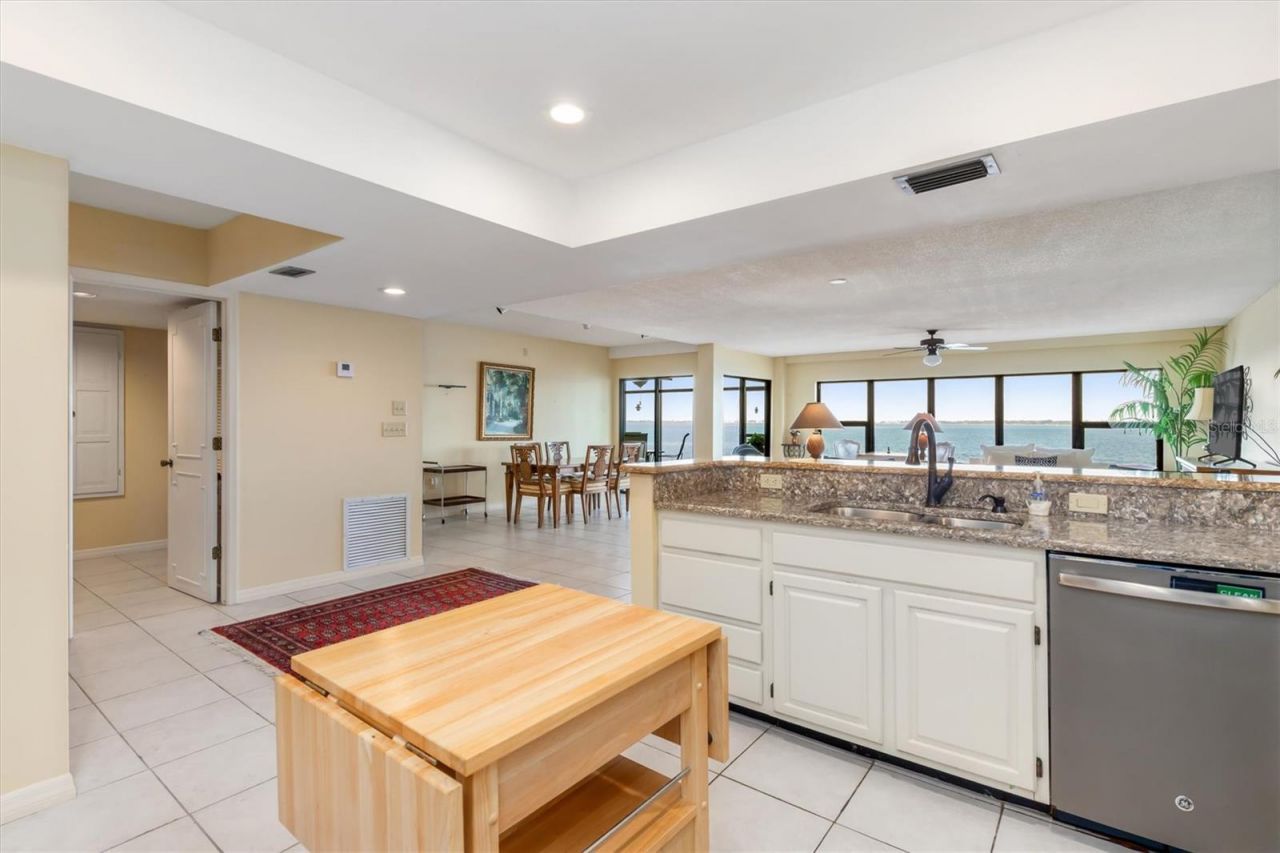 1750 Jamaica Way, Unit 124, Punta Gorda, FL 33950 Photo