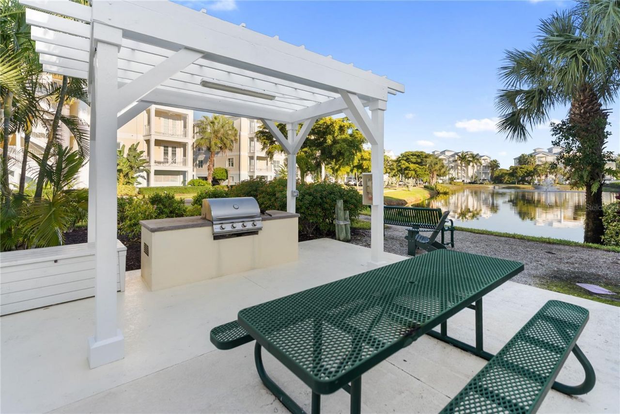 7840 34th Avenue W, Unit 103, Bradenton, FL 34209 Photo