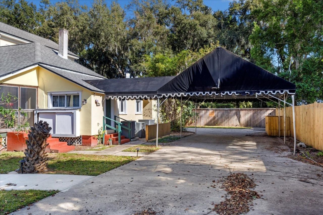 620 N Tubb Street, Oakland, FL 34760 Photo