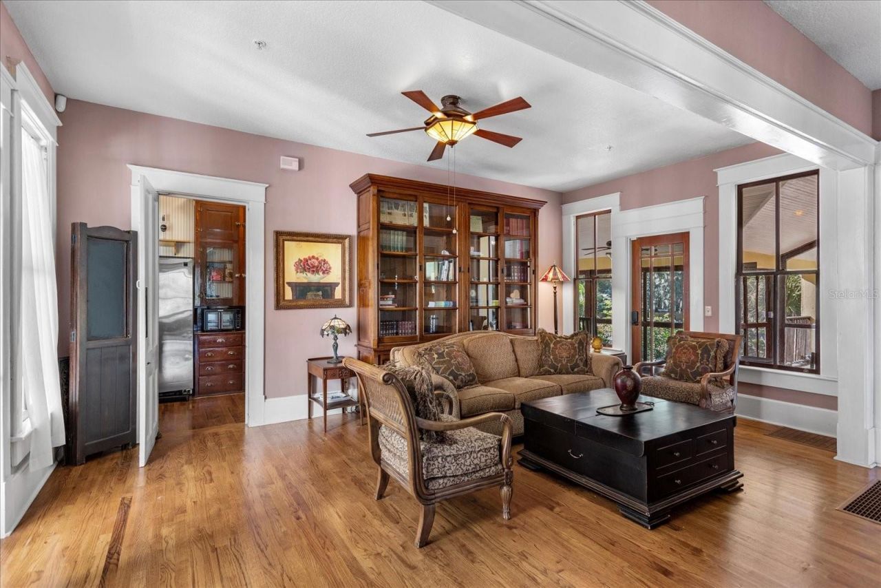 620 N Tubb Street, Oakland, FL 34760 Photo