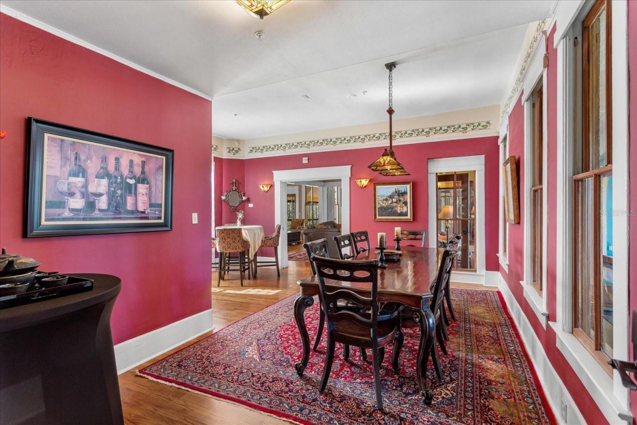 620 N Tubb Street, Oakland, FL 34760 Photo