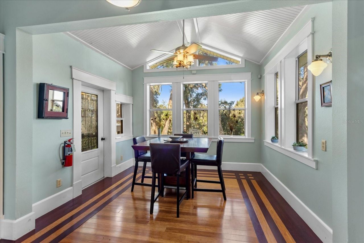 620 N Tubb Street, Oakland, FL 34760 Photo