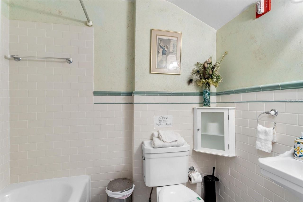 620 N Tubb Street, Oakland, FL 34760 Photo