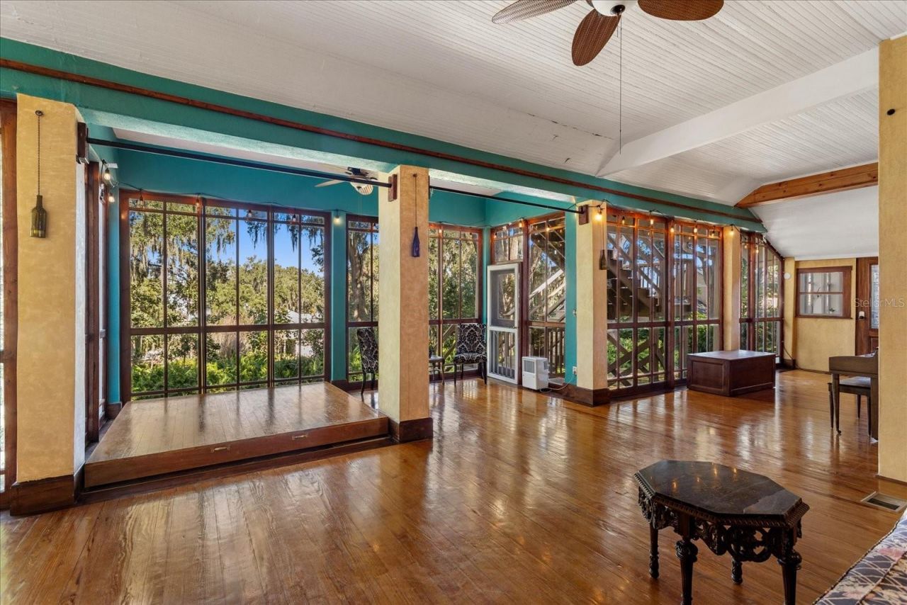 620 N Tubb Street, Oakland, FL 34760 Photo