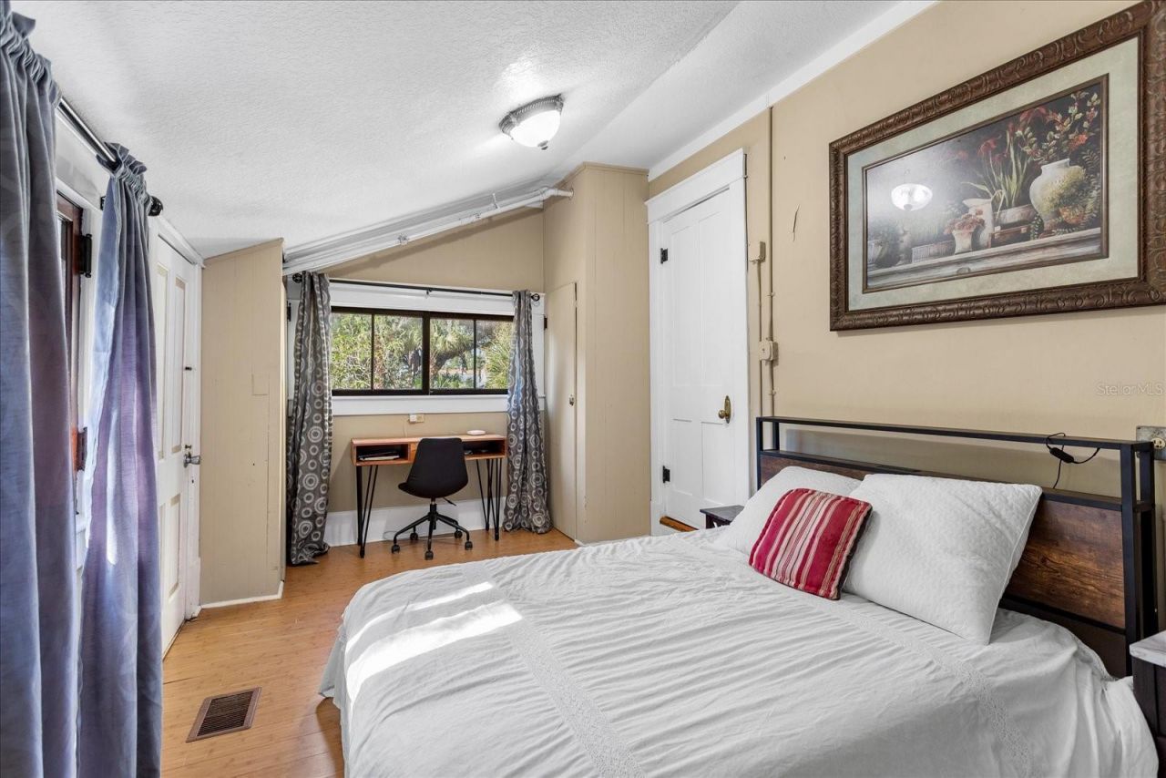 620 N Tubb Street, Oakland, FL 34760 Photo