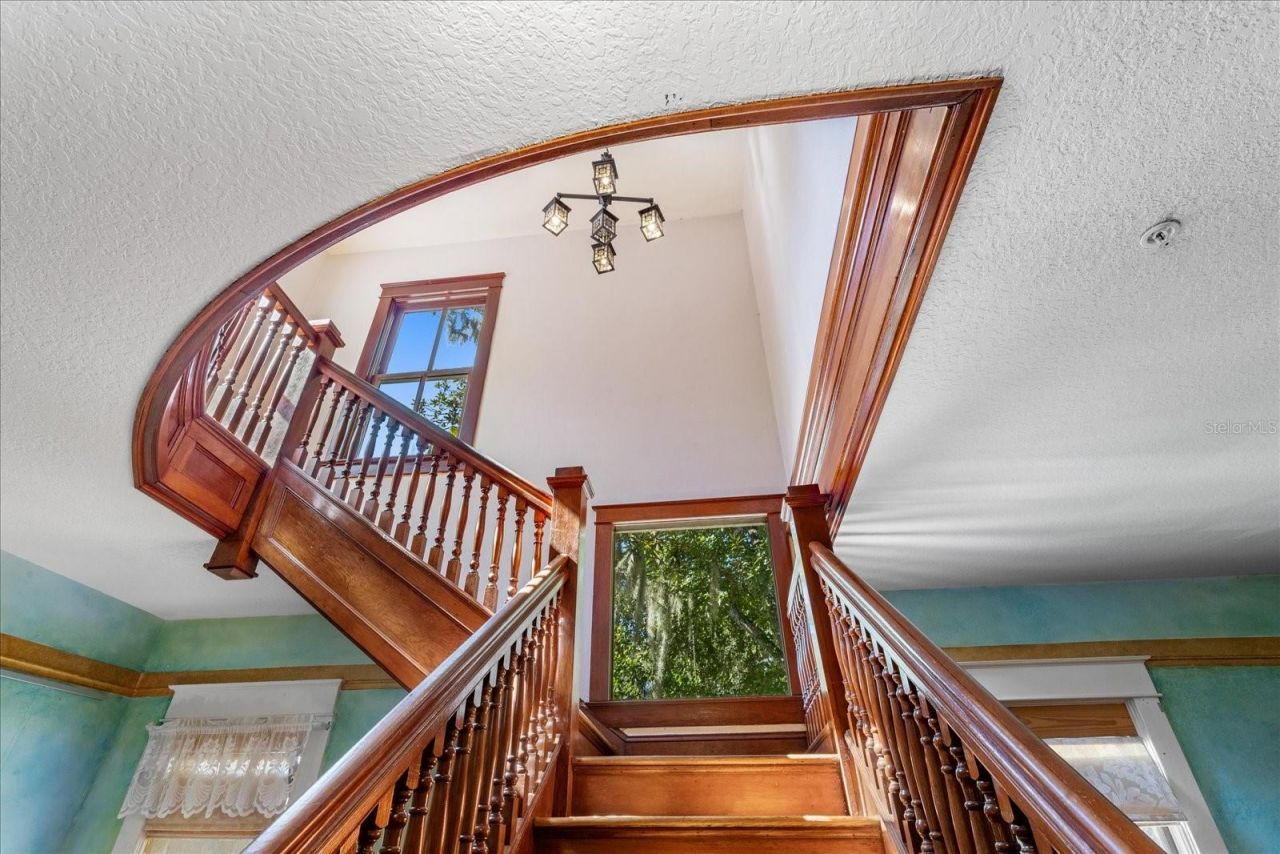 620 N Tubb Street, Oakland, FL 34760 Photo