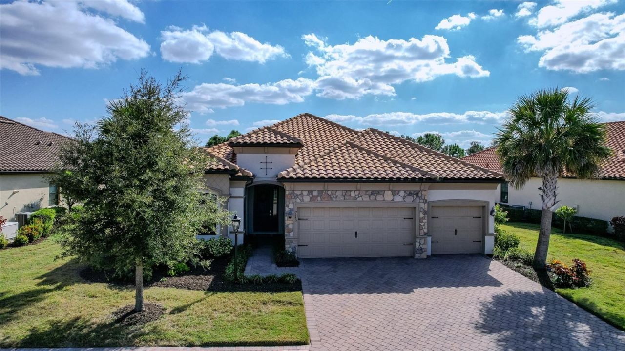 7143 Whittlebury Trail, Bradenton, FL 34202 Photo
