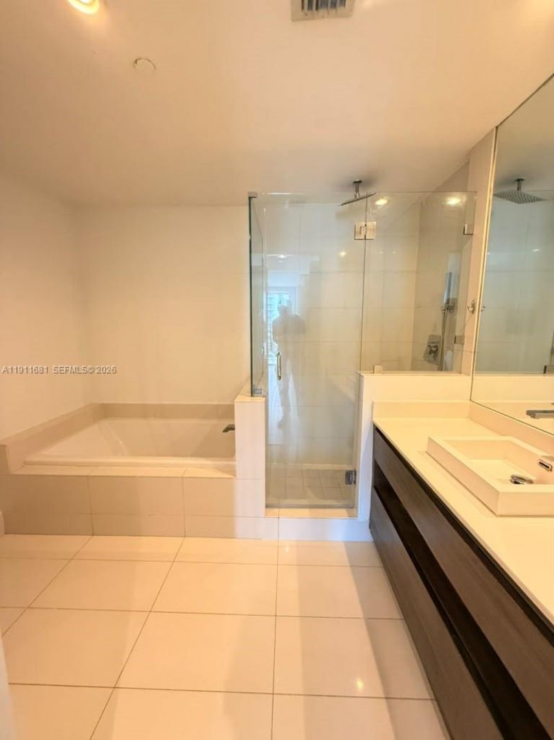 1100 S Miami Ave, Unit 2911, Miami, FL 33130 Photo
