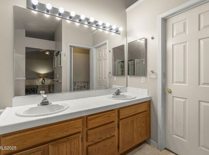 3059 Creekwood Drive, Reno, NV 89502 Photo