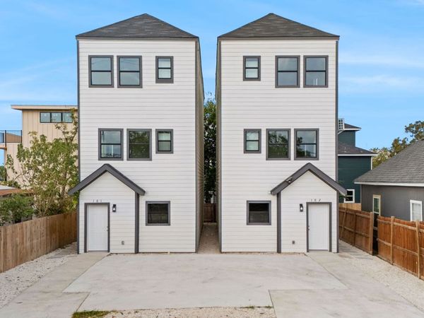 627 S Olive St, #101,201, San Antonio, TX 78203
