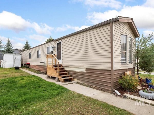 609 N Almon St Space 2030, Unit 2030, Moscow, ID 83843