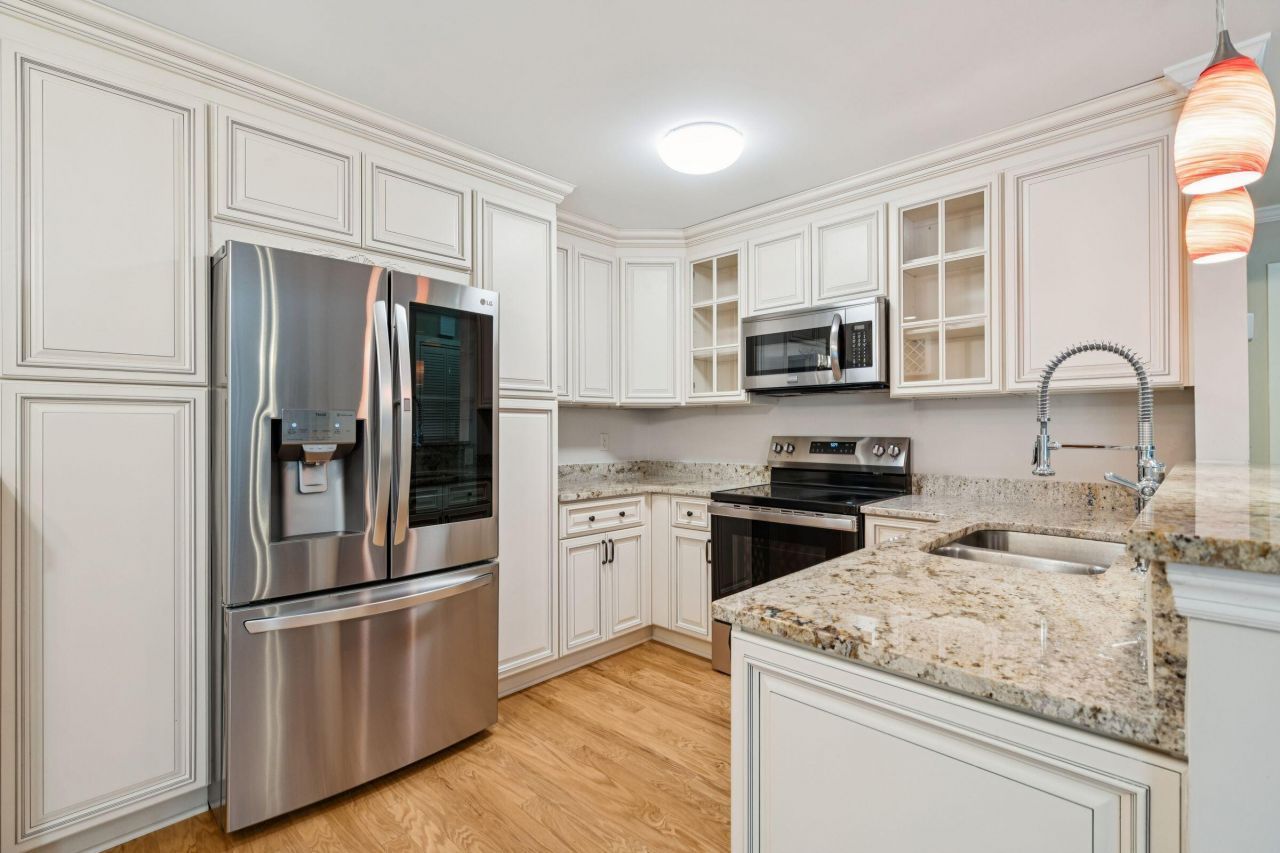 7951 Cricket Court Photo 11