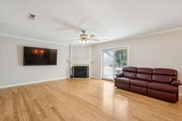 7951 Cricket Court photo 4