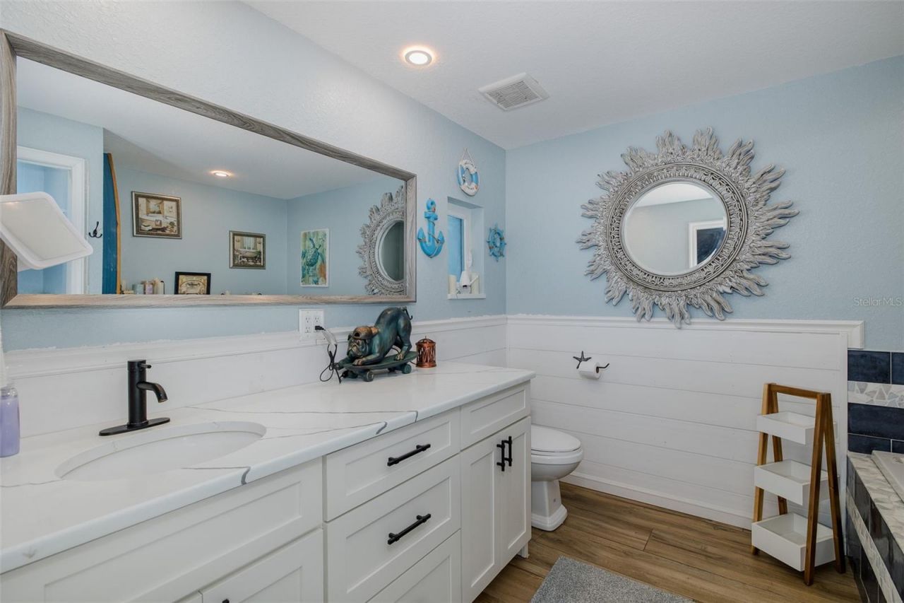 8211 Hayward Lane, Port Richey, FL 34668 Photo