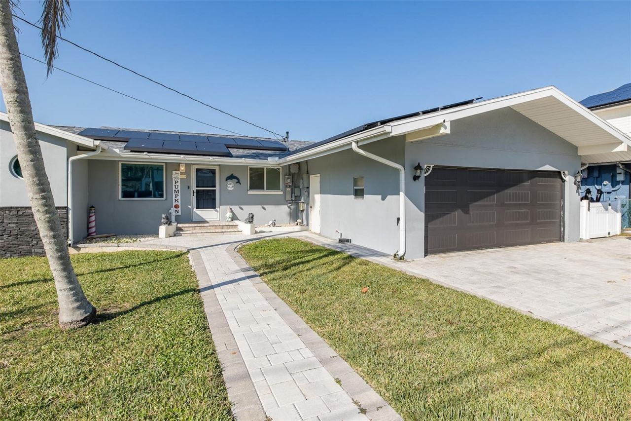 8211 Hayward Lane, Port Richey, FL 34668 Photo